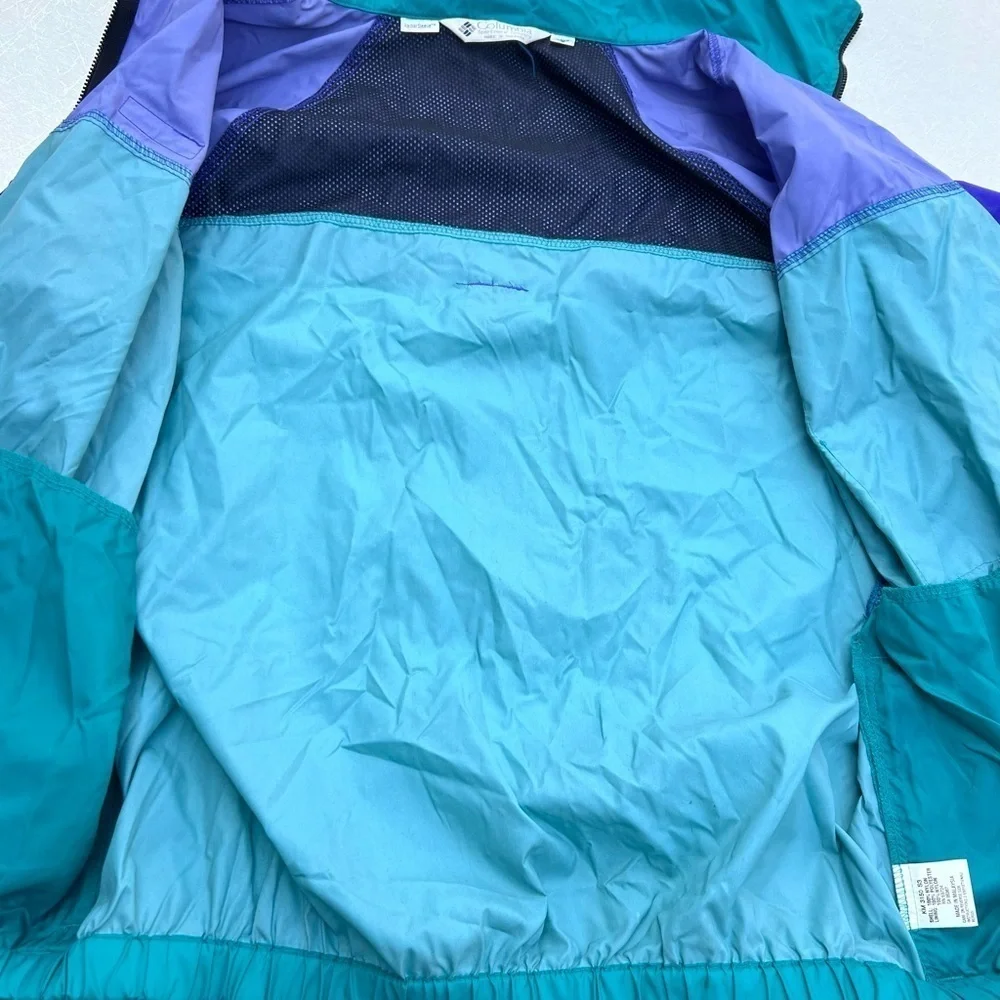 Vintage Columbia Full Zip Windbreaker
Radial Sleeve Jacket Men's Size S - Picture 4 of 9